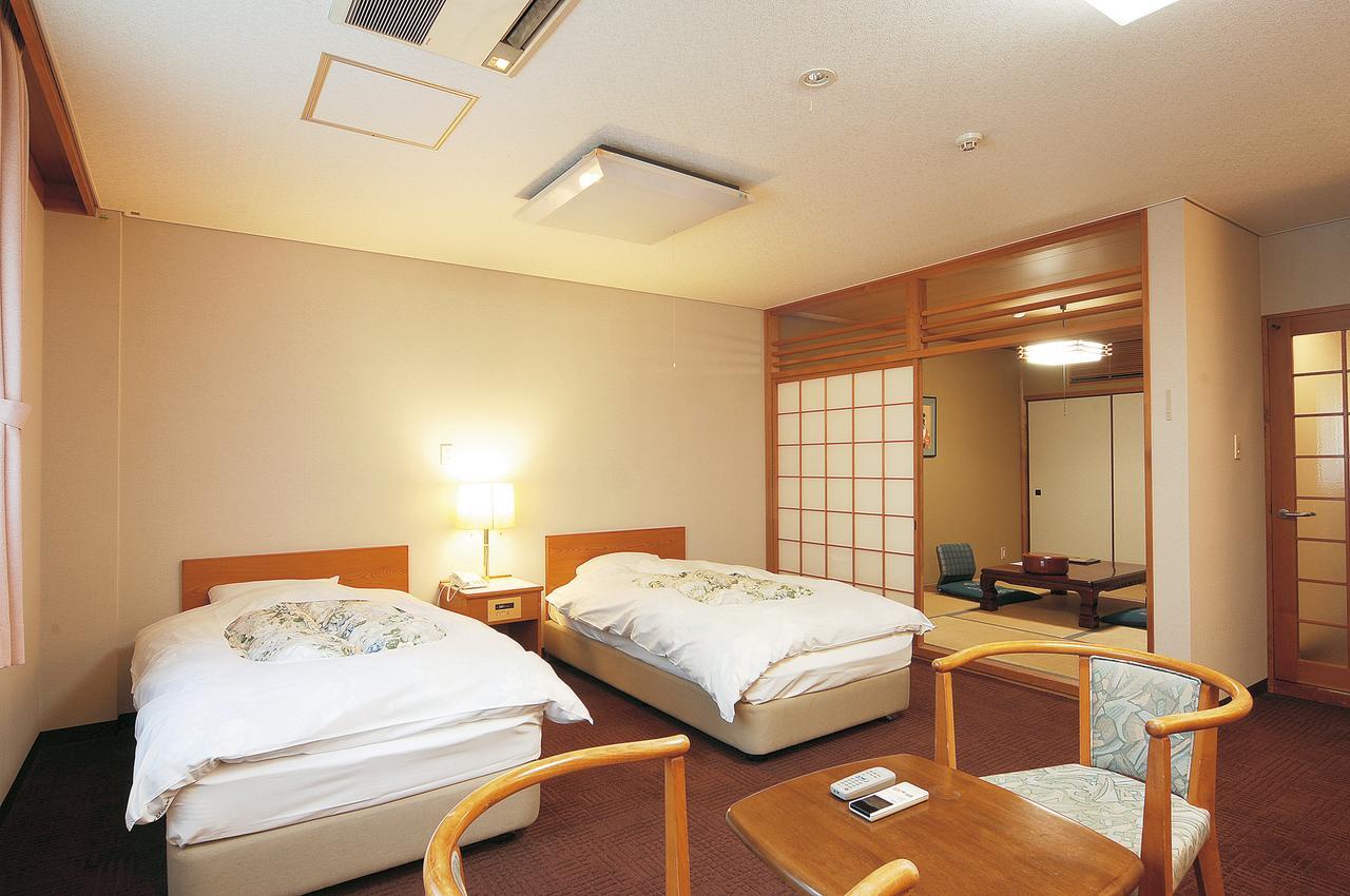 Watarase Onsen Hotel Yamayuri Hongu Eksteriør bilde
